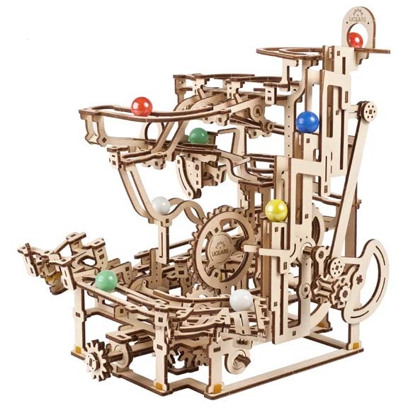 Ugears Murmelbahn mit Stufenwinde